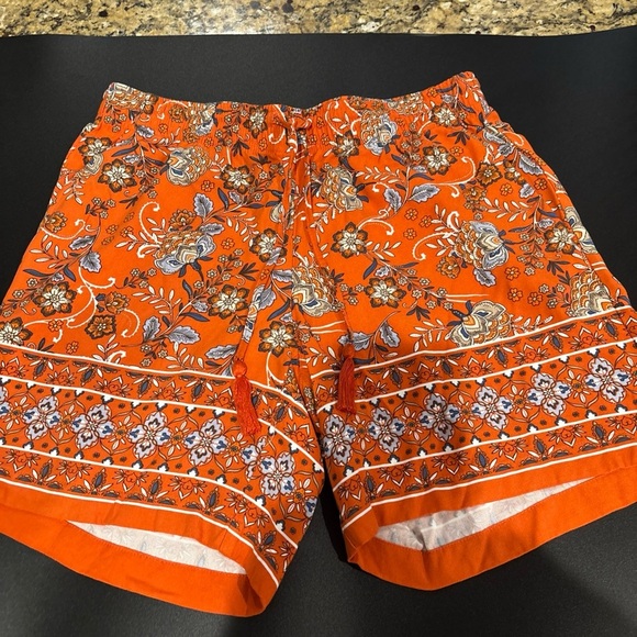 J. Jill Soft Rayon Twill Orange Boho Floral Shorts, XS - Picture 1 of 12